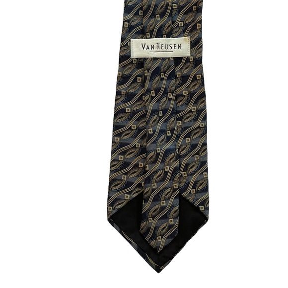 VAN HEUSEN 100% Silk Tie Blue and Cream Diagonal Geometric Print - Picture 3 of 8